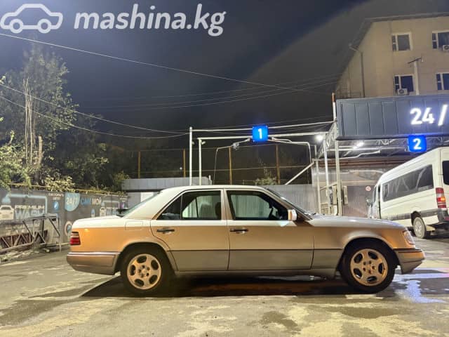 Mercedes-Benz E-Класс I (W124) 320 3.2 AT