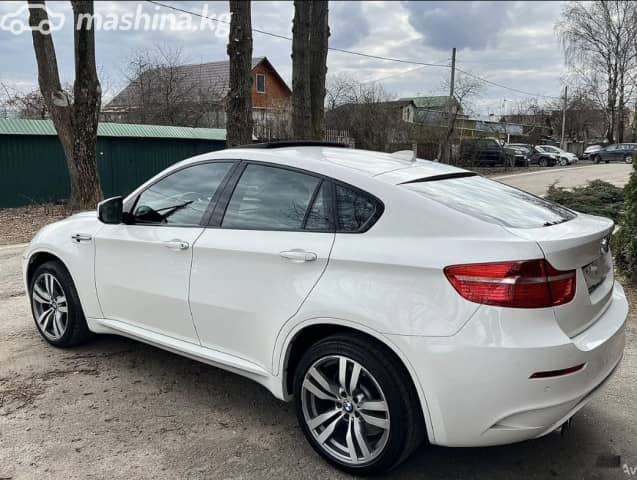 BMW X6 M I (E71) 4.4 AT 4WD