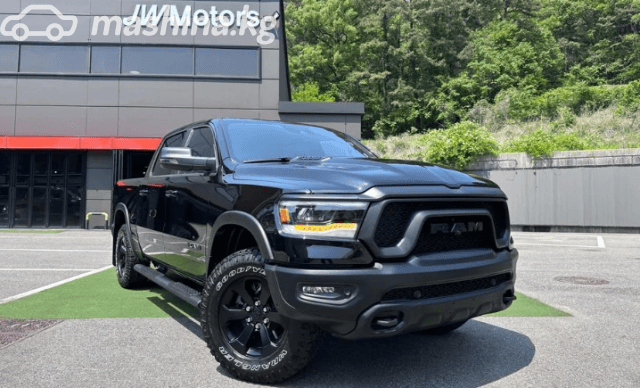RAM 1500 V Quad Cab 5.7 AT 4WD