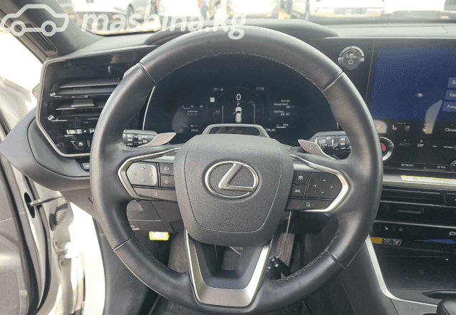 Lexus TX 550h+ 3.5hyb CVT 4WD