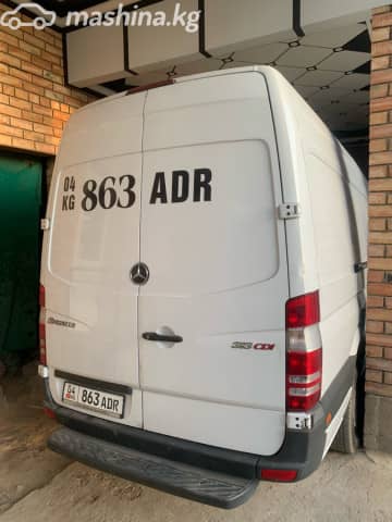 Mercedes-Benz Фургон (6х2)