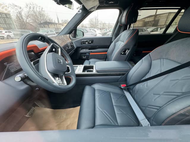 Zeekr 9X 2.0hyb AT 4WD