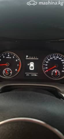 Kia K5 III LPi 2.0 AT