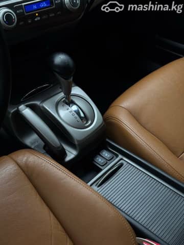 Honda Civic VIII Рестайлинг Hybrid 1.3hyb CVT