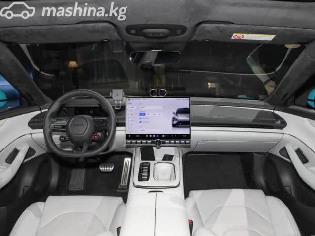 Xiaomi SU7 Electro AT 4WD