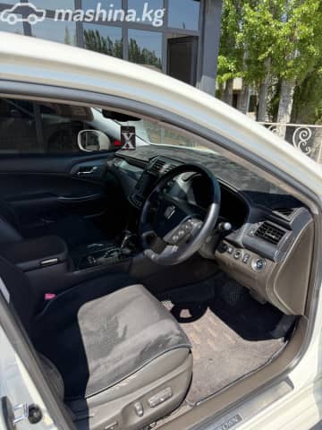 Toyota Crown XIII (S200) 3.5 AT