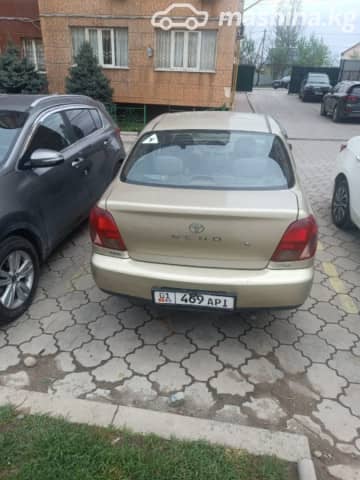 Toyota Echo 1.5 AT