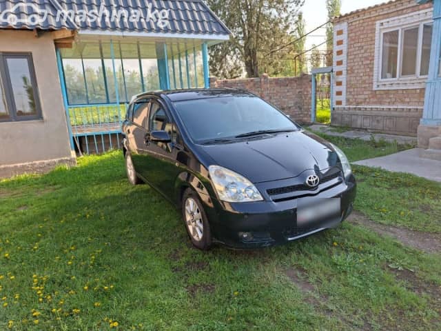 Toyota Corolla Verso I Рестайлинг 2.2d MT