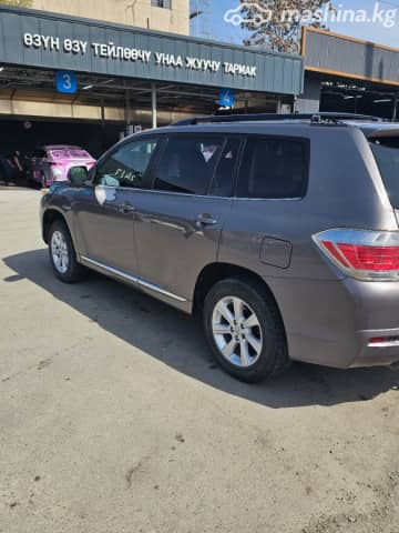 Toyota Highlander II (U40) Рестайлинг 3.5hyb CVT 4WD