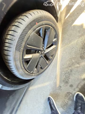 LiXiang L7 Рестайлинг 1.5hyb AT 4WD