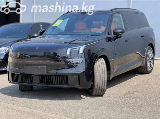 Lynk & Co 900 2.0hyb AT 4WD