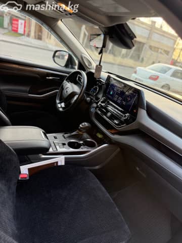 Toyota Highlander IV (U70) 2.5hyb AT 4WD
