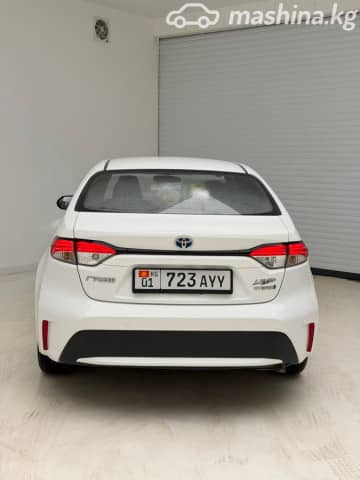Toyota Levin XII (E210) 1.8hyb AT