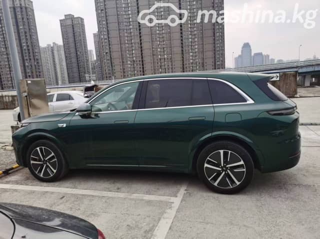 LiXiang L7 Рестайлинг 1.5hyb AT 4WD