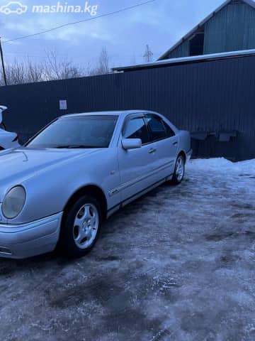 Mercedes-Benz E-Класс II (W210, S210) 320 3.2 AT
