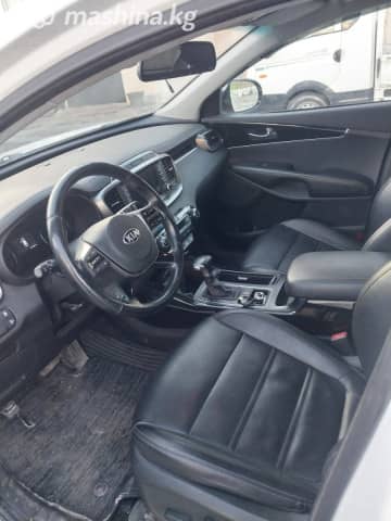 Kia Sorento III Prime Рестайлинг 2.2d AT 4WD