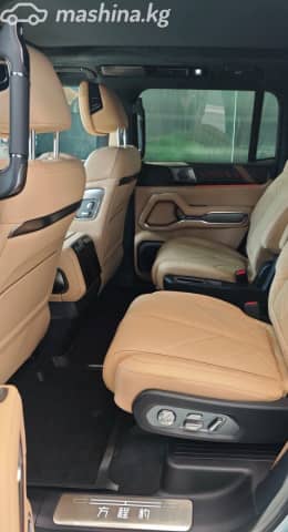 BYD FangChengBao Leopard 8 2.0hyb AT 4WD
