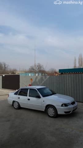 Daewoo Nexia I Рестайлинг 1.5 MT