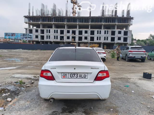 Daewoo Nexia I Рестайлинг 1.5 MT