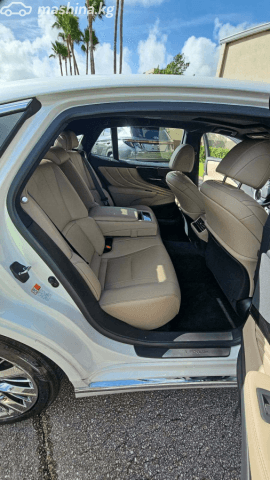 Lexus LS V Рестайлинг 350 3.5 AT