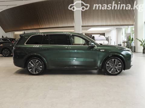 LiXiang L9 Рестайлинг 1.5hyb AT 4WD