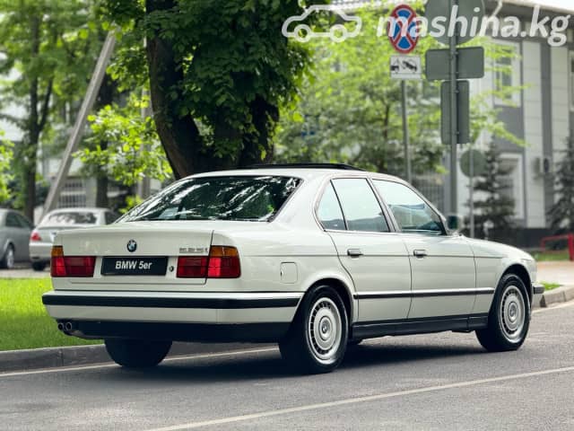 BMW 5 серии III (E34) 525i 2.5 MT