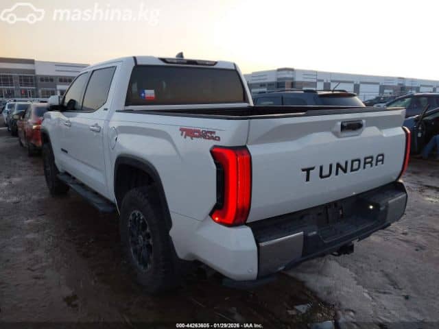 Toyota Tundra III CrewMax 3.5hyb AT 4WD