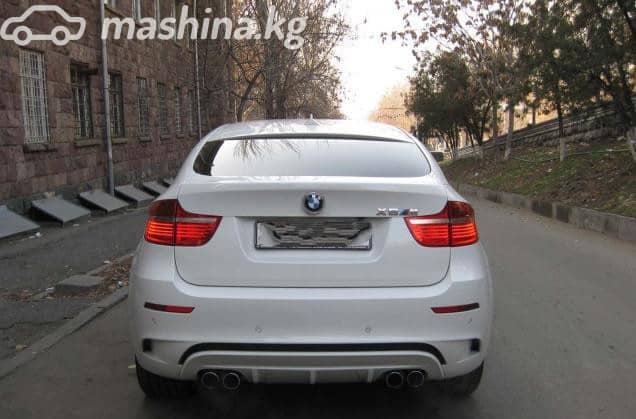 BMW X6 M I (E71) 4.4 AT 4WD