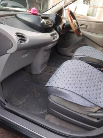Nissan Almera Tino 1.8 AT