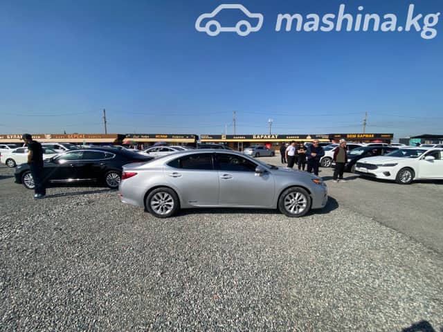 Lexus ES VI 300h 2.5hyb CVT