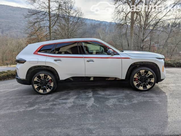 BMW XM 4.4hyb AT 4WD