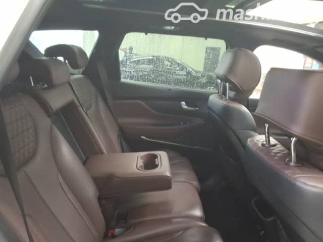 Hyundai Santa Fe IV 2.0 AT