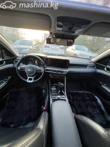 Kia K5 III LPi 2.0 AT