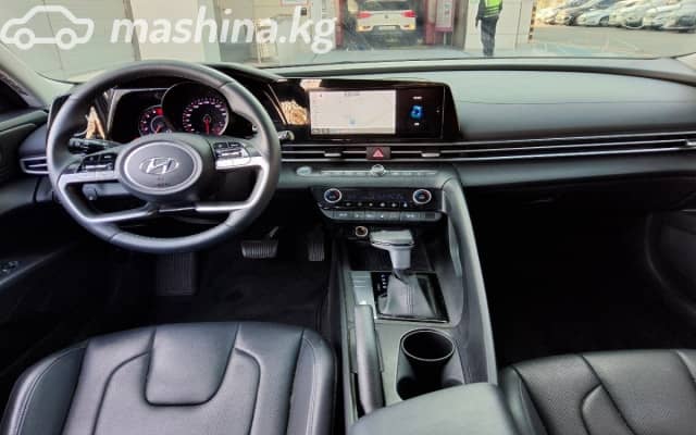 Hyundai Avante VII 1.6 AMT