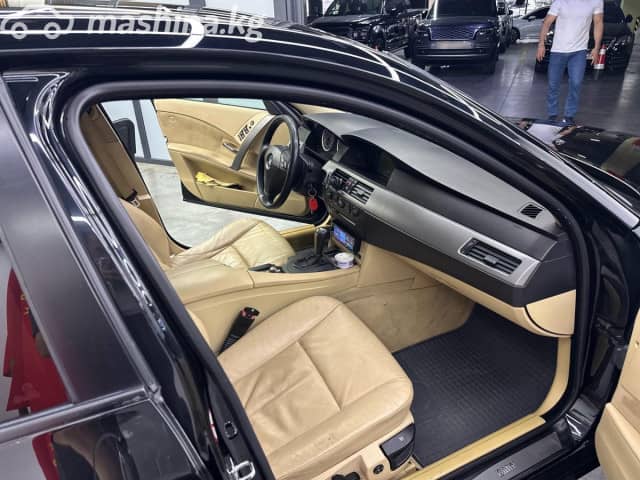 BMW 5 серии V (E60/E61) 530i 3.0 AT