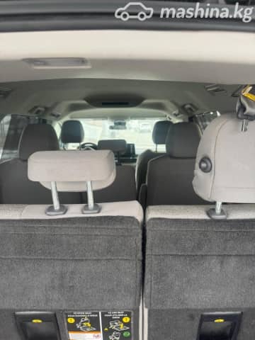 Toyota Sienna IV 2.5hyb AT 4WD