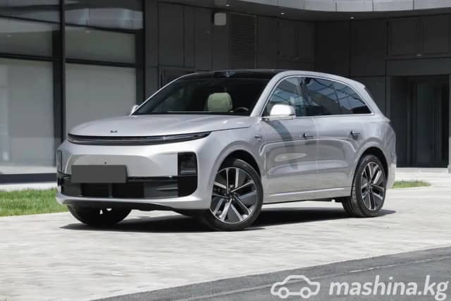 LiXiang L6 1.5hyb AT 4WD