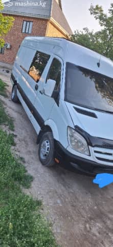 Mercedes-Benz Фургон (4х2)