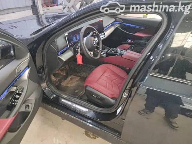 BMW 5 серии VIII (G60/G61/G68) 530Li 2.0 AT