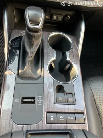 Toyota Highlander IV (U70) 2.5hyb AT 4WD