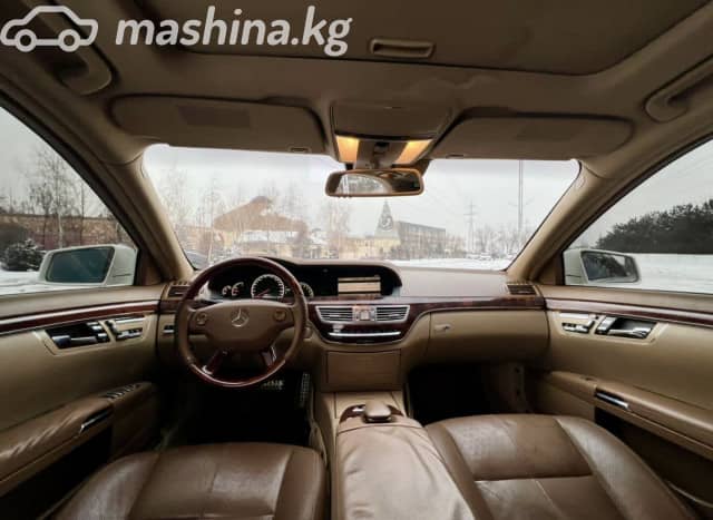 Mercedes-Benz S-Класс V (W221) 550 5.5 AT 4WD