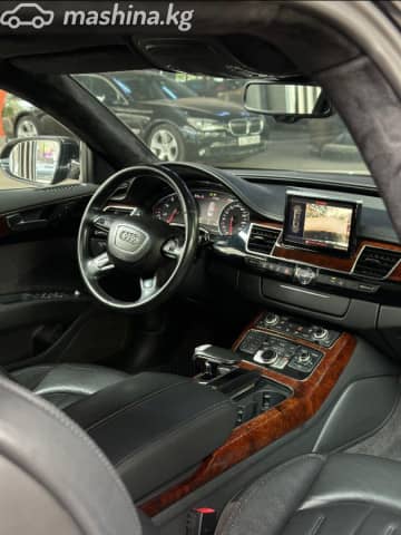Audi A8 III (D4)