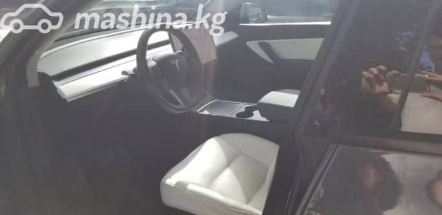 Tesla Model Y I Long Range Electro AT 4WD