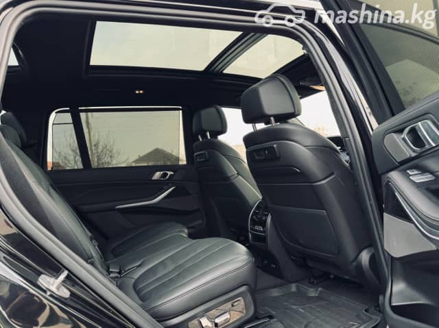 BMW X7 I (G07) M50i 4.4 AT 4WD