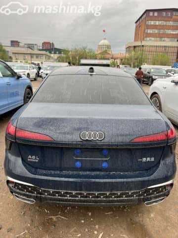 Audi A6 V (C8) Рестайлинг 45 TFSI Long 2.0 AMT 4WD
