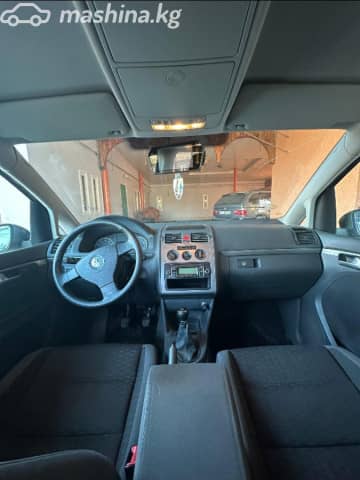 Volkswagen Touran I Рестайлинг Cross 1.6 MT