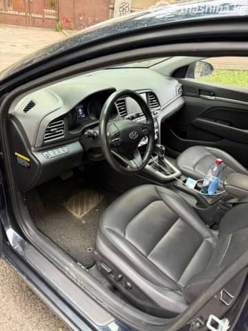 Hyundai Avante VI Рестайлинг 1.6 CVT