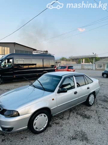Daewoo Nexia I Рестайлинг 1.6 MT