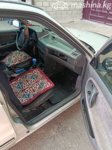 Daewoo Nexia I 1.5 MT