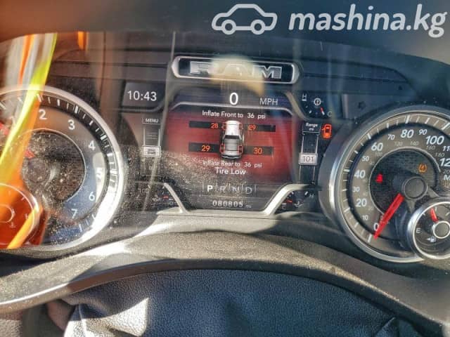 RAM 1500 V Quad Cab 5.7 AT 4WD